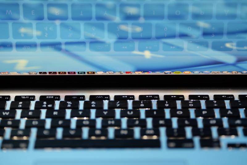 Laptop Laptop