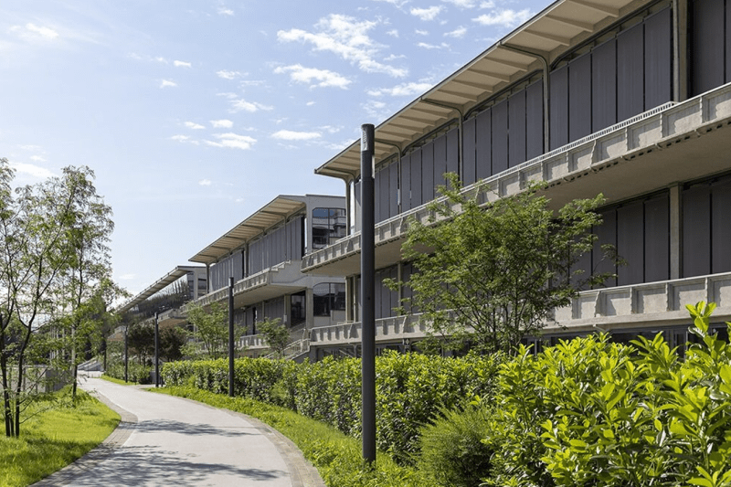 © ValueOne © ValueOne